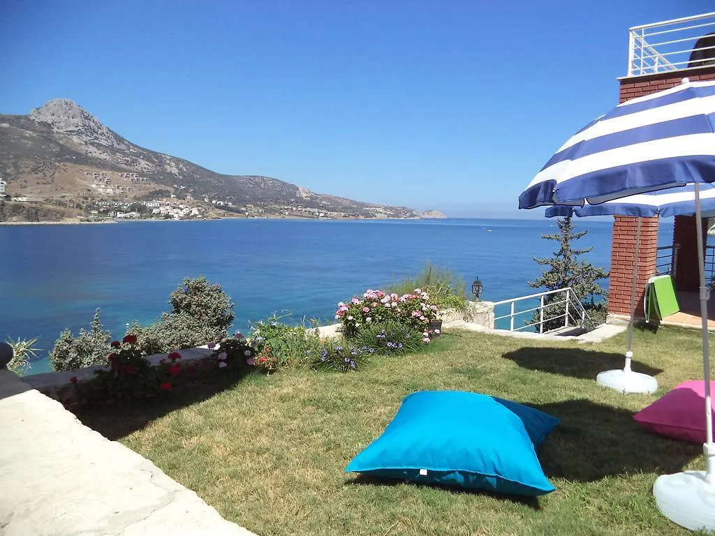 Reyhan Hotel Karaburun  Türkiye