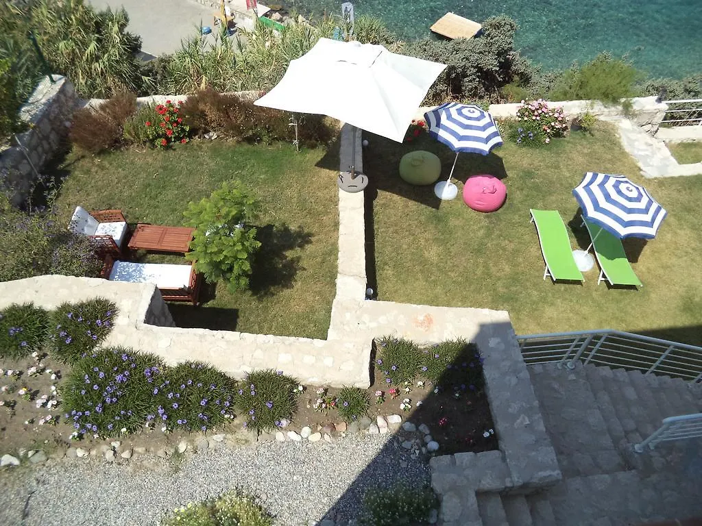 Reyhan Hotel Karaburun