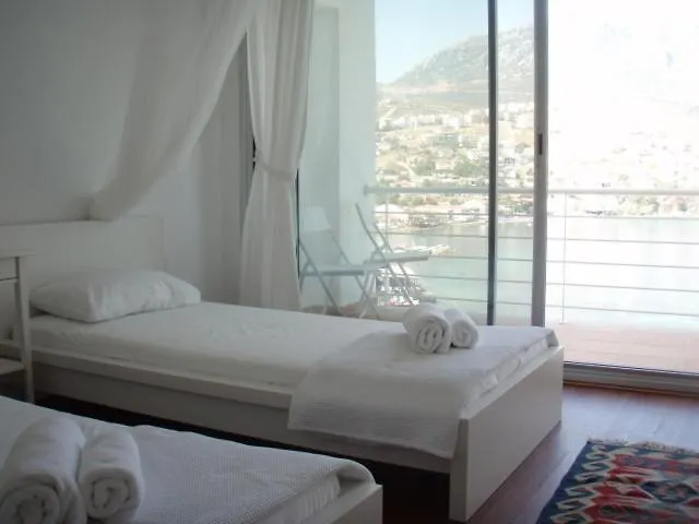 Reyhan Hotel Karaburun  3*, Karaburun (Izmir)