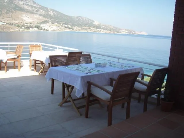 Oda ve Kahvaltı Reyhan Hotel Karaburun