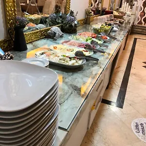 Отель Soydan