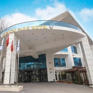 Vivaldi Park Отель