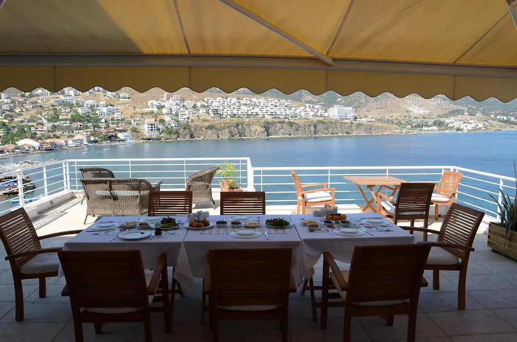 Reyhan Hotel Karaburun  Bed & Breakfast