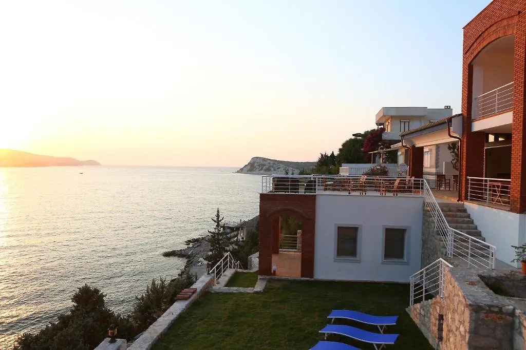 Reyhan Hotel Karaburun  3*, Karaburun (Izmir)
